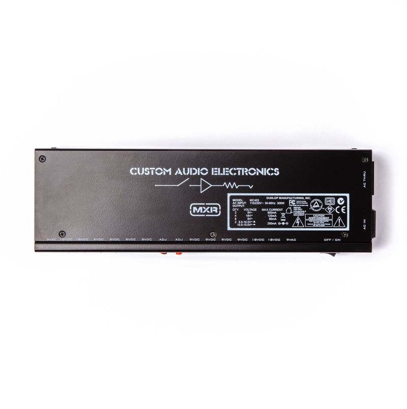 fonte-mxr-cae-power-system-para-16-pedais-com-cabo-ac-mc403-dunlop