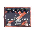 pedal-mxr-slash-octave-fuzz-sf01-dunlop