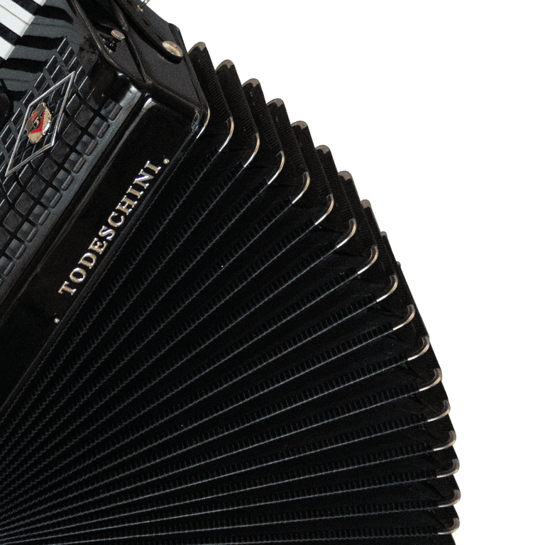 Acordeon Todeschini Super 6 Preto com 41 Teclas e 120 Baixos YW827